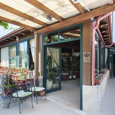 Hotel La Tramontana Сан-Домино Экстерьер фото
